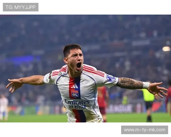 里昂队长拉卡泽特对阵图卢兹，冲击生涯末破门球队